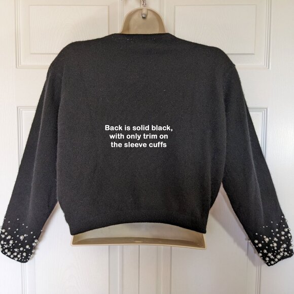 Express Tricot black sweater, White faux pearl trim Made British Crown Hong Kong - Picture 17 of 17